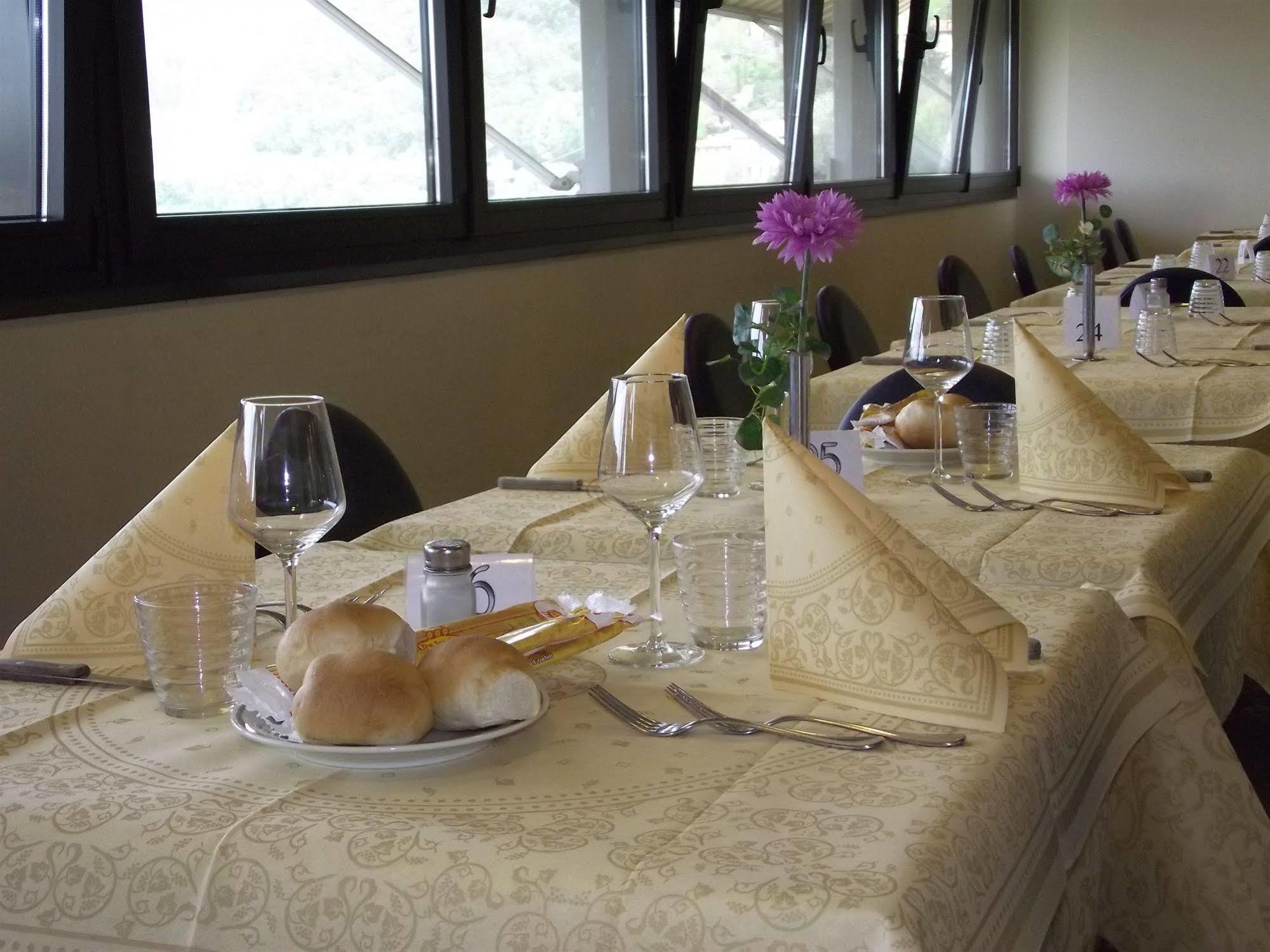 Hotel Ventolosa Villa dʼAlmè Εξωτερικό φωτογραφία